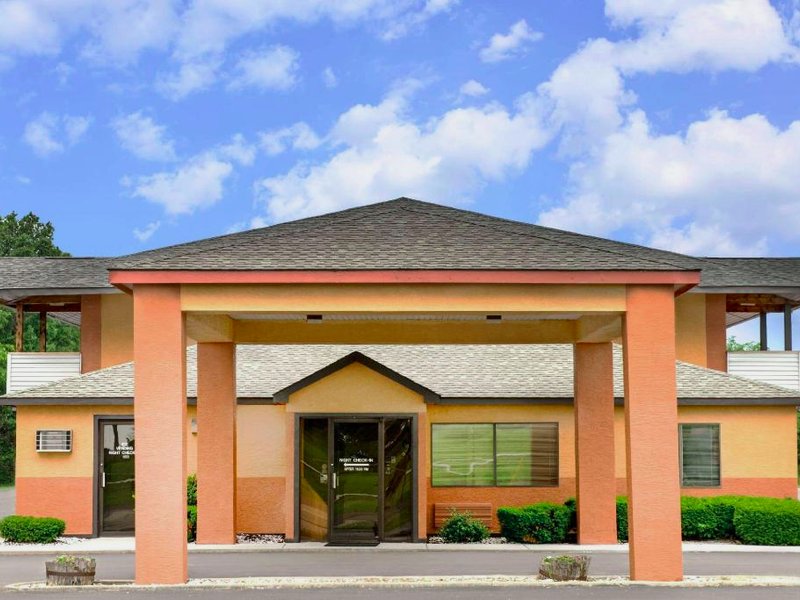 Days Inn by Wyndham Kingdom Cityの写真