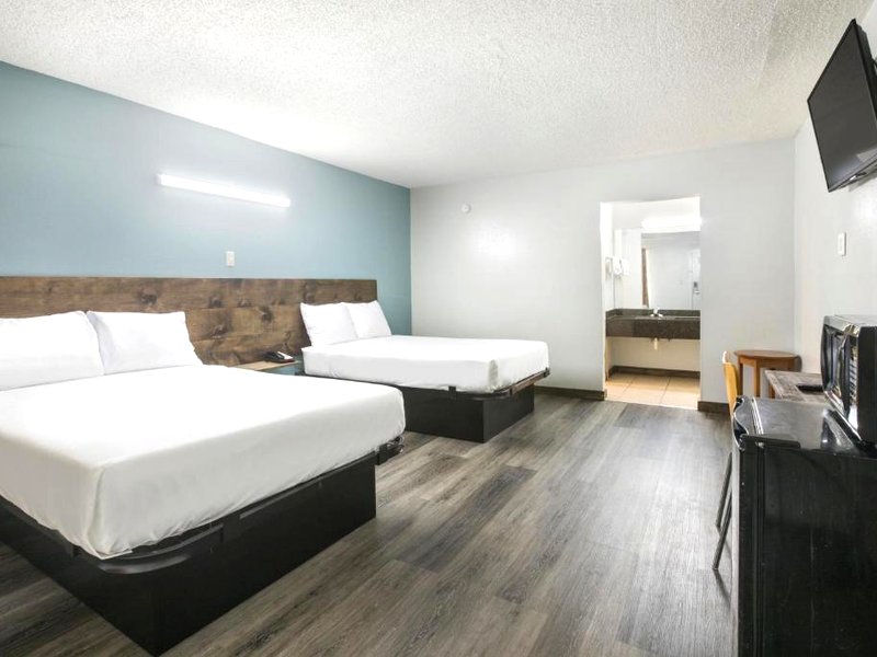 Americas Best Value Inn Stockbridgeの写真