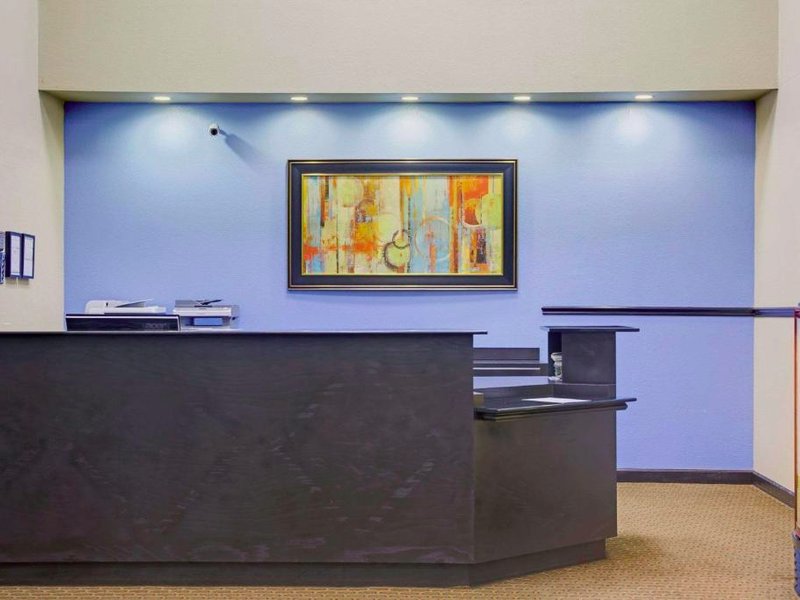デイズ イン バイ ウィンダム ローレンスビル (Days Inn by Wyndham Lawrenceville)の写真