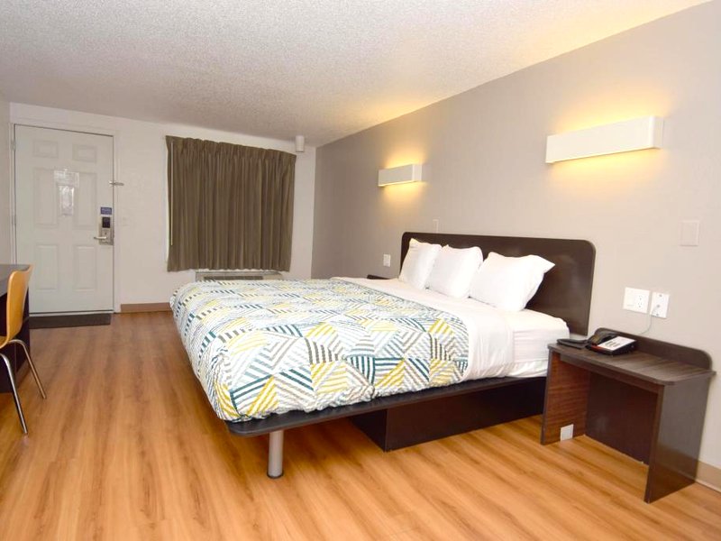 Motel 6 Hamburg, NYの写真