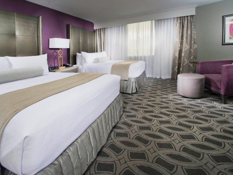 Crowne Plaza Saddlebrook By IHGの写真
