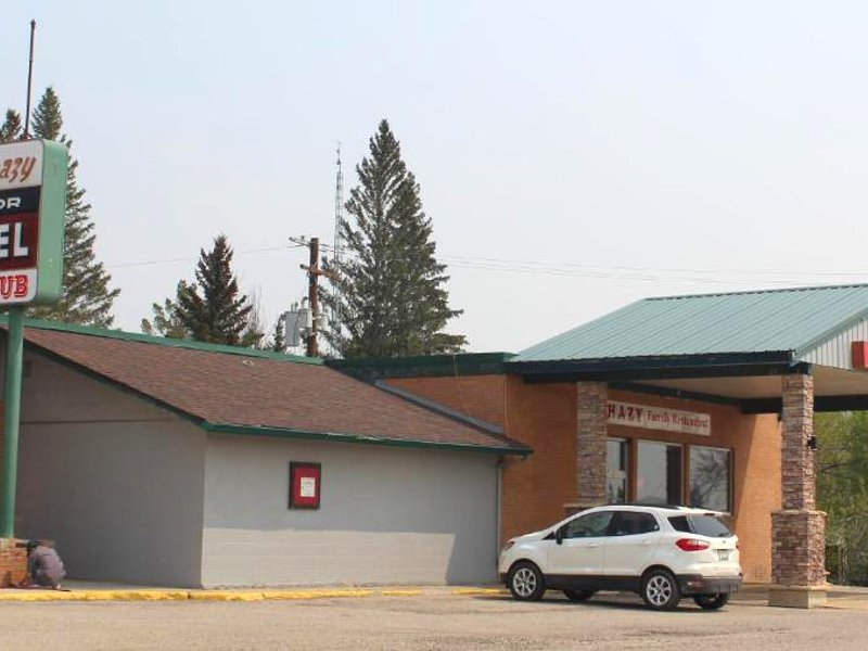 Esterhazy Motor Hotelの写真