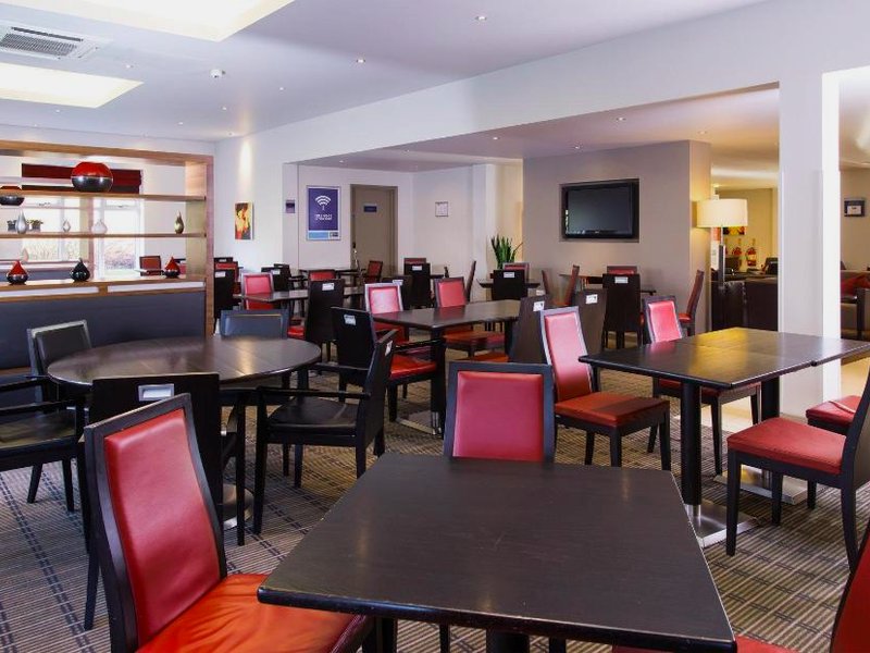ホリデイ イン エクスプレス ストーク オン トレント バイ IHG (Holiday Inn Express Stoke-On-Trent By IHG)の写真
