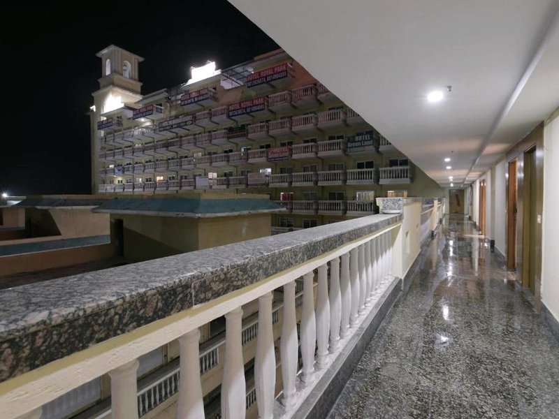 ニュー ロータス パラダイス ホテル (New Lotus Paradise Hotel)の写真