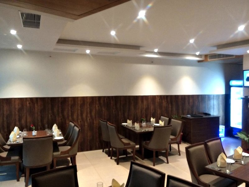 フェアヴァカンズ イン&スイーツ デリー NCR クンドリ (Fairvacanze Inn & Suites Delhi NCR-Kundli)の写真