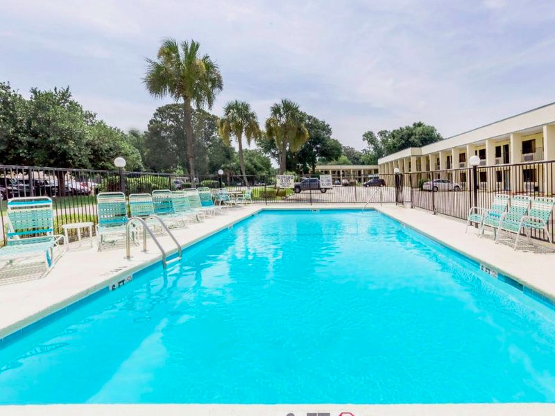 デイズ イン バイ ウィンダム リトルリバー (Days Inn by Wyndham Little River)の写真