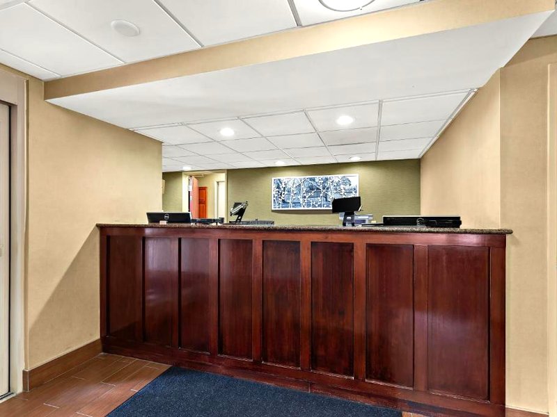 スリープ イン&スイーツ ニア ジョイント ベース アンドリューズ ワシントン エリア (Sleep Inn & Suites near Joint Base Andrews-Washington Area)の写真