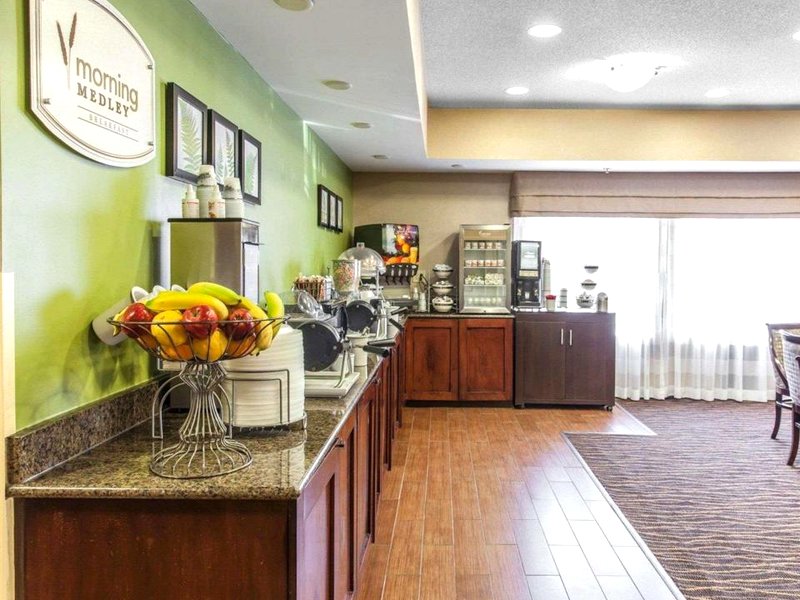 スリープ イン&スイーツ ニア ジョイント ベース アンドリューズ ワシントン エリア (Sleep Inn & Suites near Joint Base Andrews-Washington Area)の写真