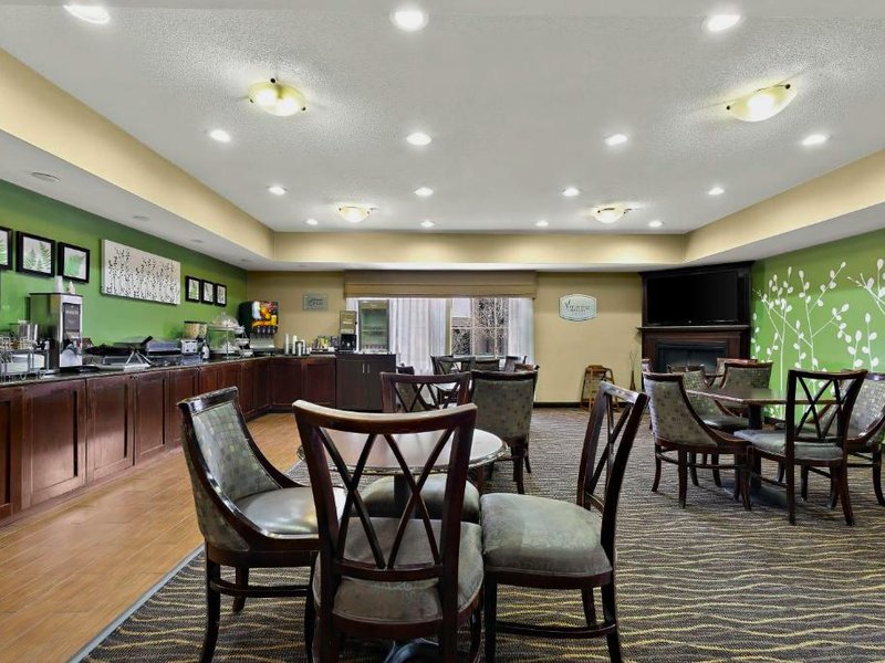 スリープ イン&スイーツ ニア ジョイント ベース アンドリューズ ワシントン エリア (Sleep Inn & Suites near Joint Base Andrews-Washington Area)の写真