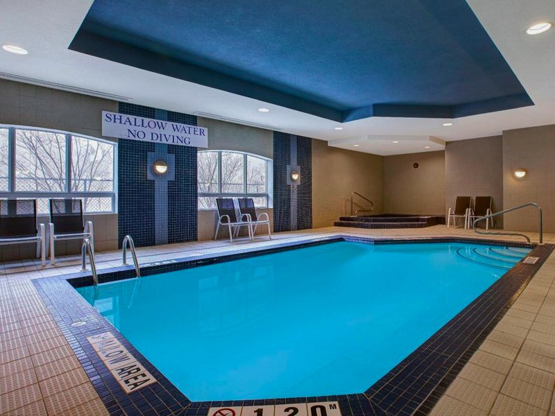 デイズ イン&スイーツ バイ ウィンダム コリングウッド (Days Inn & Suites by Wyndham Collingwood)の写真