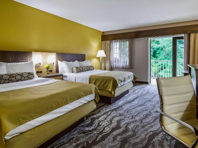 Best Western Plus River Escape Inn & Suitesの写真