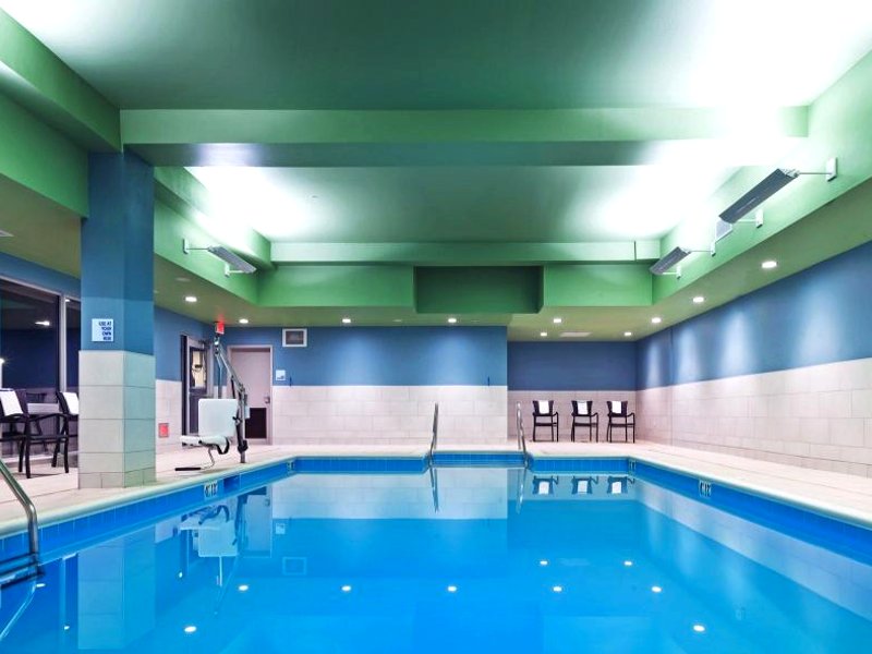 Holiday Inn Express and Suites Chanute By IHGの写真