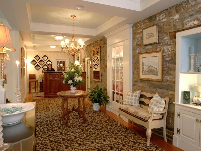 Lambertville Houseの写真
