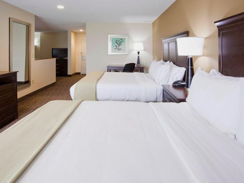 Holiday Inn Express and Suites Willmar By IHGの写真