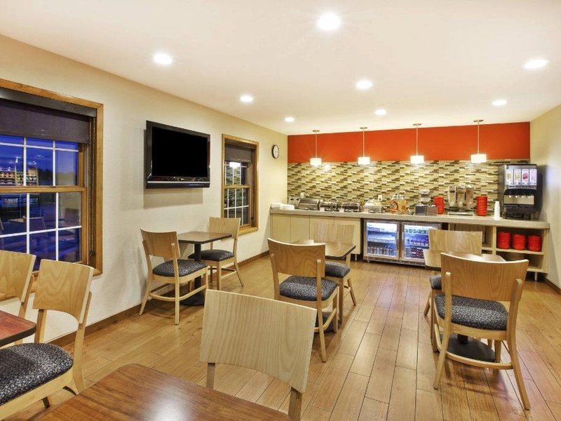 タウンプレース スイーツ デトロイト スターリング ハイツ (TownePlace Suites Detroit Sterling Heights)の写真