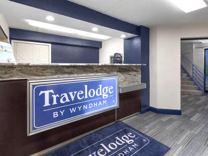 トラベロッジ バイ ウィンダム マディソン ハイツ MI (Travelodge by Wyndham Madison Heights MI)の写真