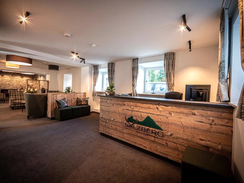 HomeHotel Salzbergの写真