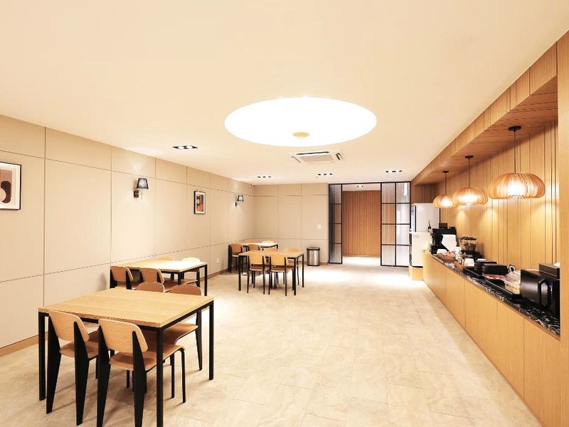 マリ ホテル チュンジュ ブランチ (MARI HOTEL Chungju Branch)の写真