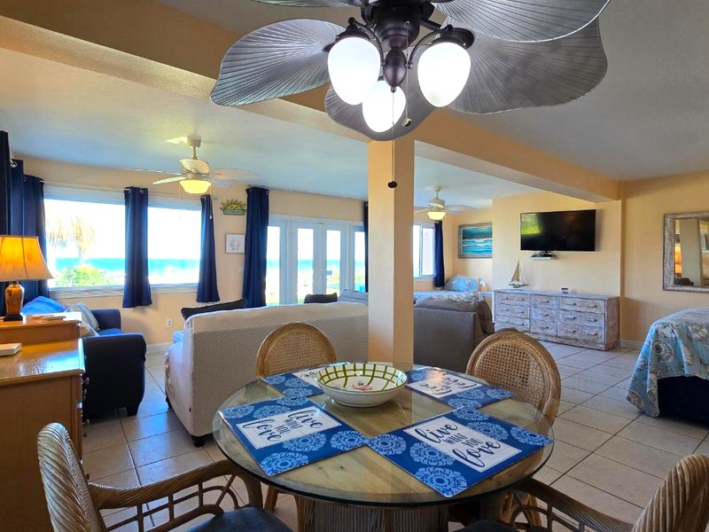 Oceanfront Sea Scape Motelの写真