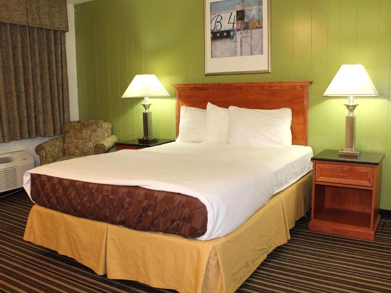 Americas Best Value Inn Boardmanの写真
