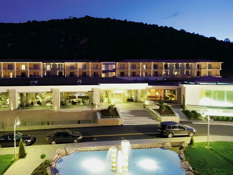 Limneon Resort & Spaの写真