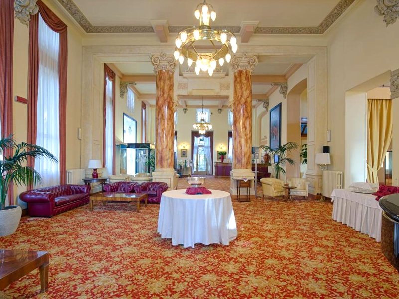 Palace Grand Hotel Vareseの写真