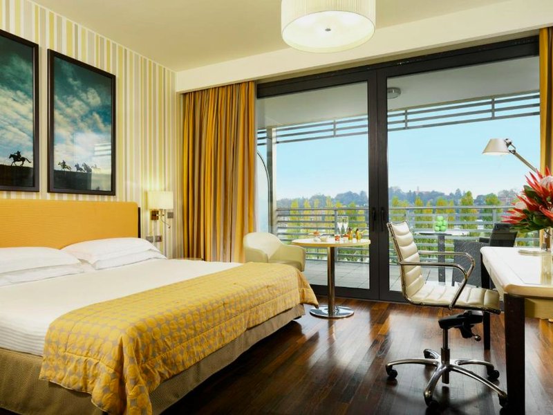 UNA HOTELS Vareseの写真