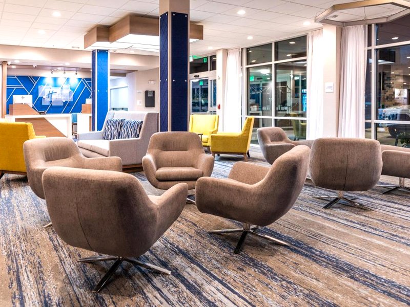Holiday Inn Express and Suites Charlottesville By IHGの写真