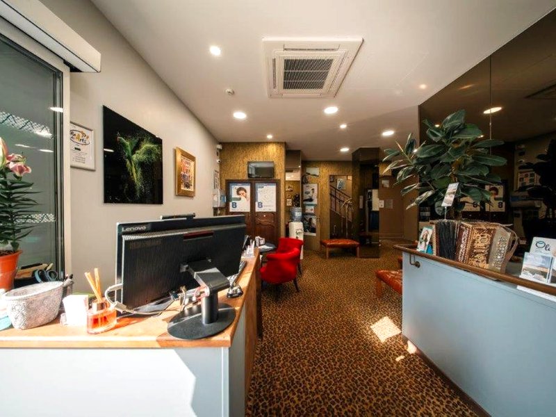 BRIT HOTEL PRIVILEGE LISIEUX - La Villa des Artsの写真