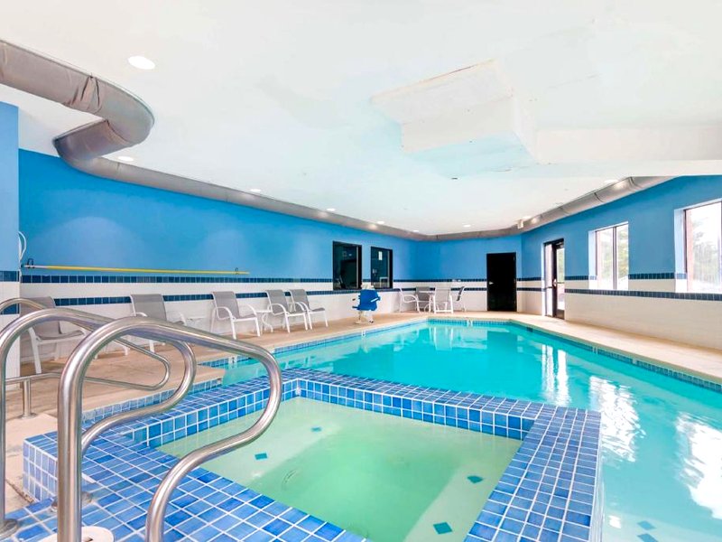 Best Western Plus Olathe Hotelの写真