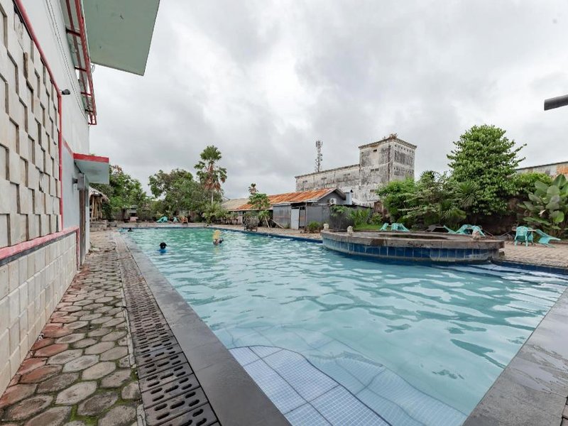 Urbanview Hotel Onyx Ketapang by RedDoorzの写真