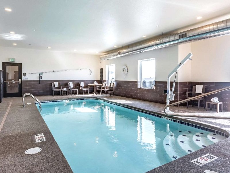 Sleep Inn & Suites Mt. Hope near Auction & Event Centerの写真