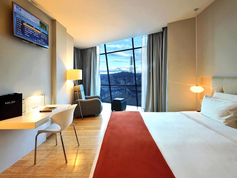 TRYP バイ ウインダム クエンカ ザヒール (TRYP by Wyndham Cuenca Zahir)の写真