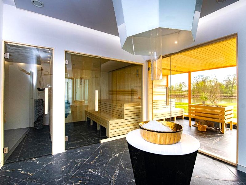 リゲット ウェルネス アンド カンファレンス ホテル (Liget Wellness and Conference Hotel)の写真