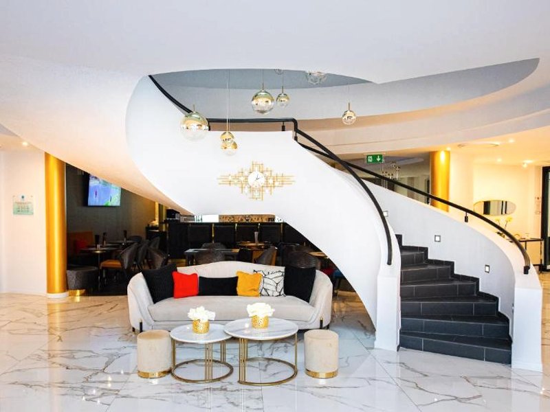 リゲット ウェルネス アンド カンファレンス ホテル (Liget Wellness and Conference Hotel)の写真