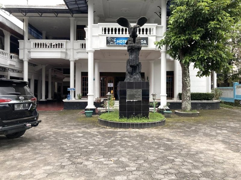 Hotel Garuda Syariah near Alun Alun Banjarnegaraの写真