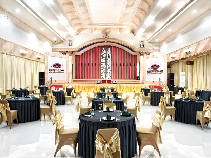 スーリヤ ユダ ホテル (Surya Yudha Hotel)の写真