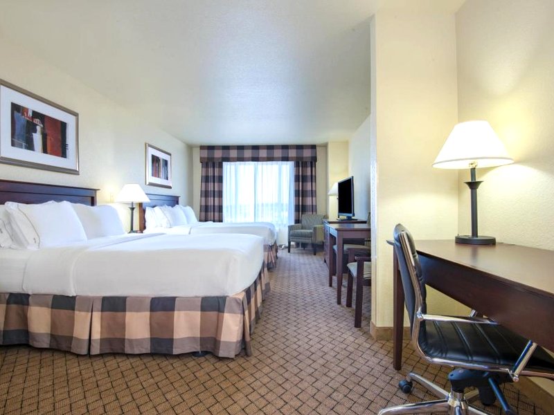 Holiday Inn Express Hotel & Suites El Dorado By IHGの写真