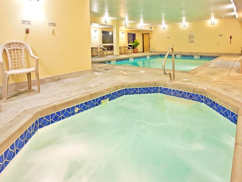Holiday Inn Express Hotel & Suites El Dorado By IHGの写真