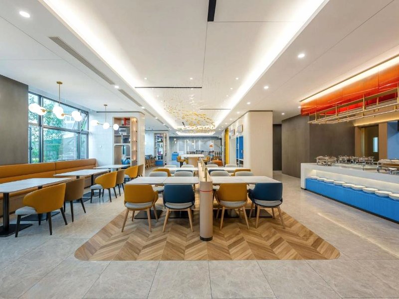 ホリデイ イン エクスプレス ジアンメン イースト ステーション バイ IHG (Holiday Inn Express Jiangmen East Station By IHG)の写真