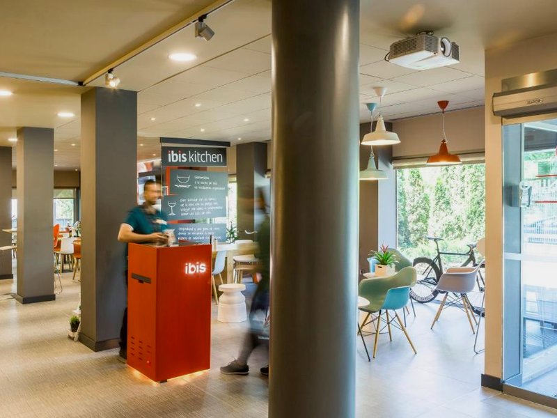 イビス バルセロナ モントメロ グラノリェース ホテル (ibis Barcelona Montmelo Granollers Hotel)の写真