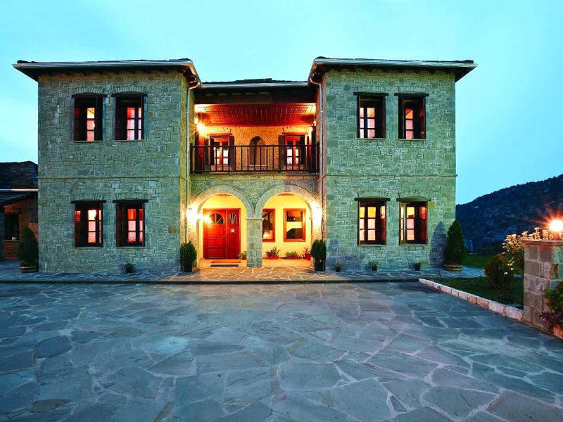 Papigiotis Hotelの写真