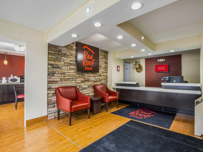 レッド ルーフ イン カリービル (Red Roof Inn Caryville)の写真