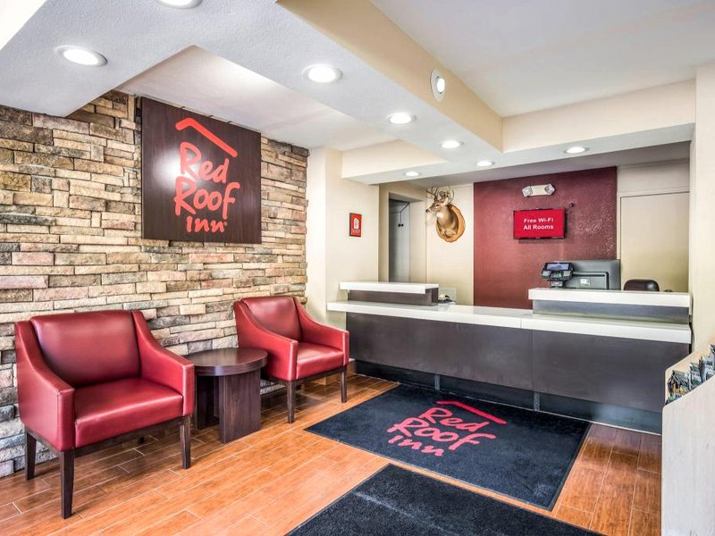 レッド ルーフ イン カリービル (Red Roof Inn Caryville)の写真
