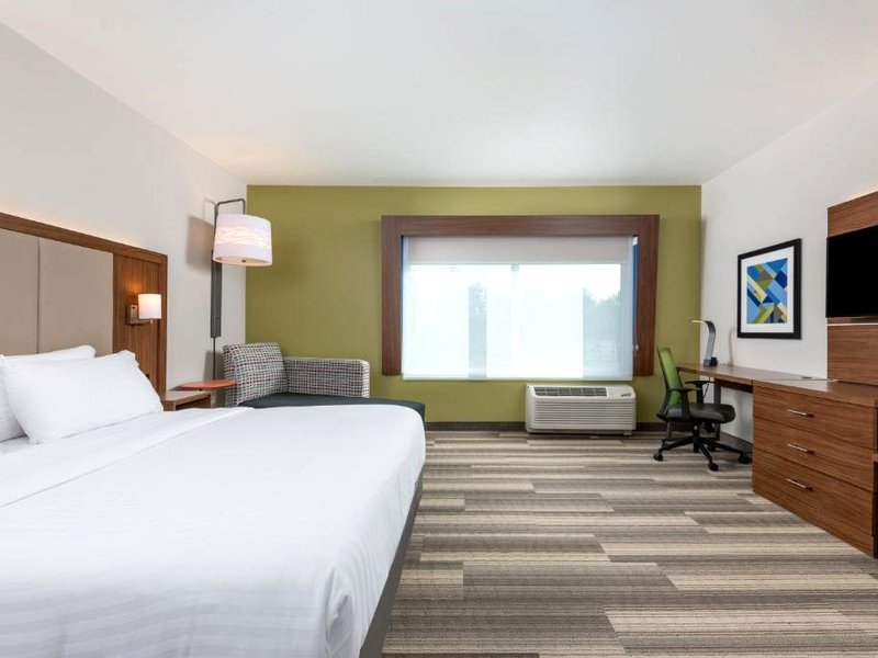 Holiday Inn Express Queensbury - Lake George Area By IHGの写真