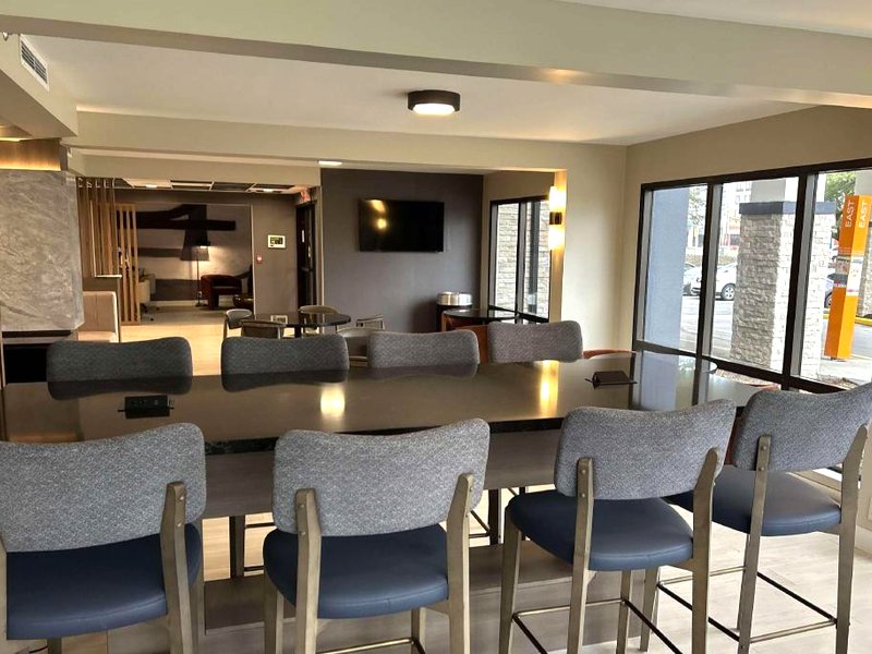 ベスト ウェスタン プラス メドウランズ (Best Western Plus Meadowlands)の写真