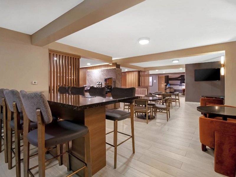 ベスト ウェスタン プラス メドウランズ (Best Western Plus Meadowlands)の写真