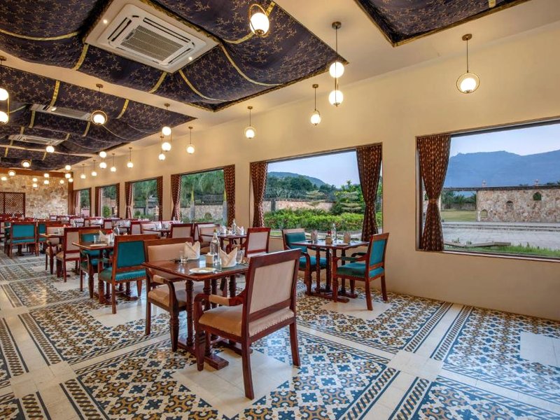 Vikrama Heritage Resort Pavagadhの写真
