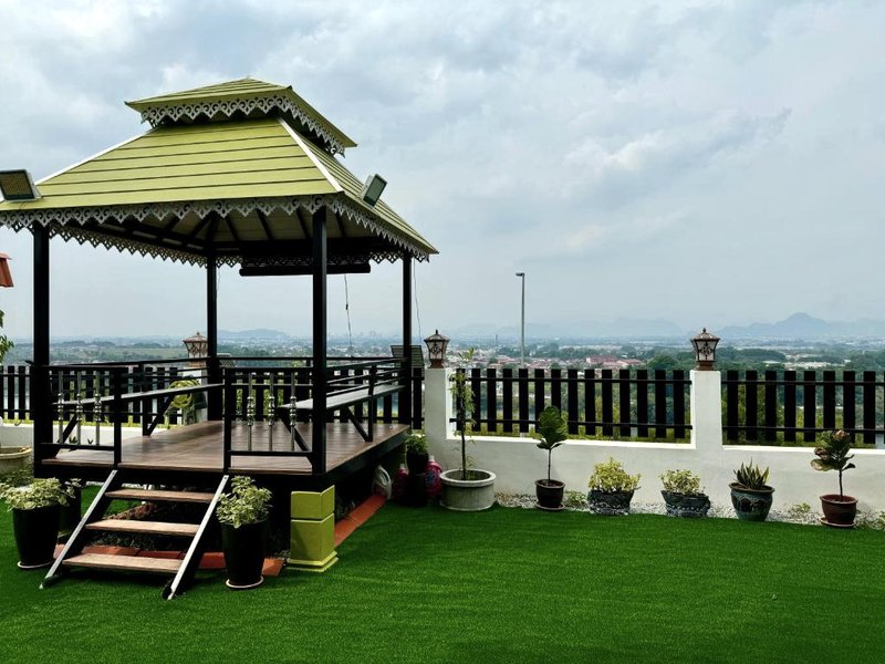 Ipoh Lahat Mines Private Pool Lake Villa by IWH Suitesの写真