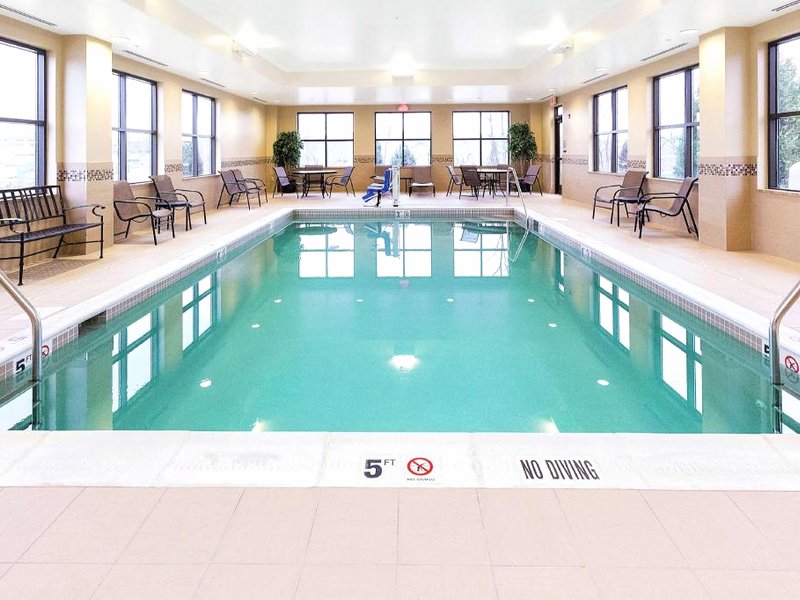 ハンプトン イン ウェインズバーグ (Hampton Inn Waynesburg)の写真